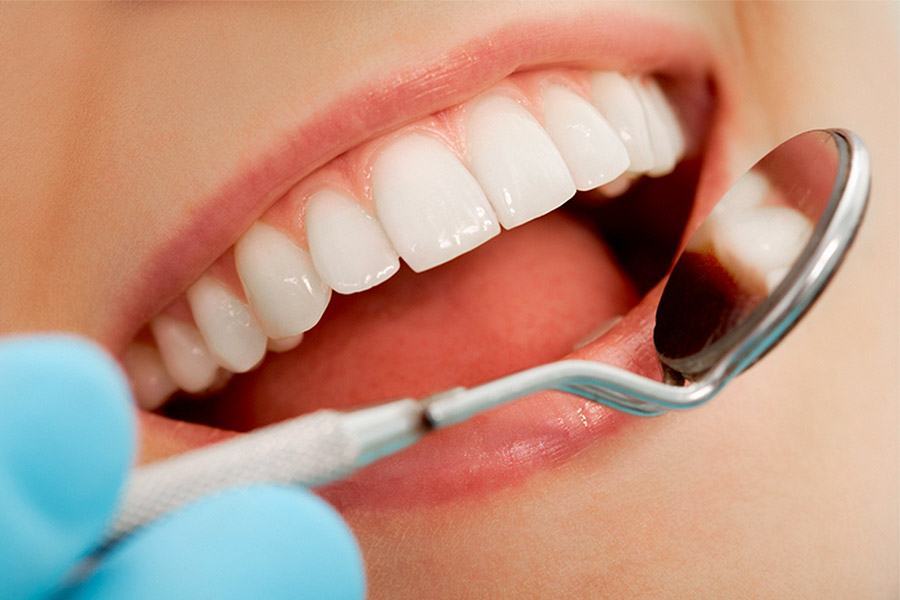 Nguyên nhân và cách trị dứt điểm tình trạng răng hư gây hôi miệng