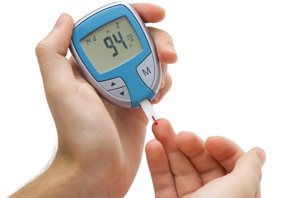 Hạ đường huyết khác hạ huyết áp như thế nào?
